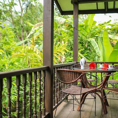 Villa Sri Kampung Kuah Kültér fotó